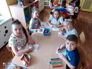 Spotkanie przedszkolaków z pisarką